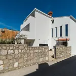 Villa Maja